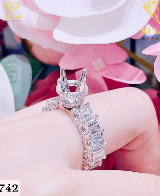 NHẪN NỮ