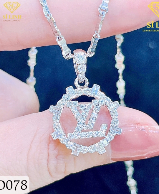 Mặt dây chuyền MD078